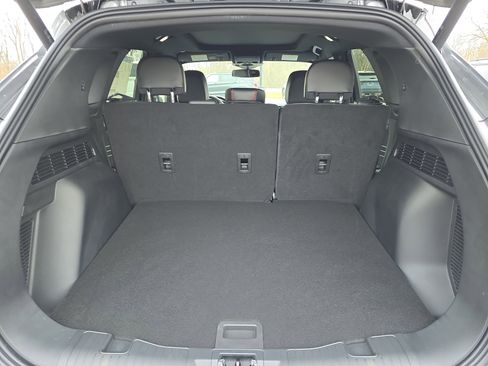 New 2026 Ford Escape ST-Line Elite w/ Equipment Group 501A image 9