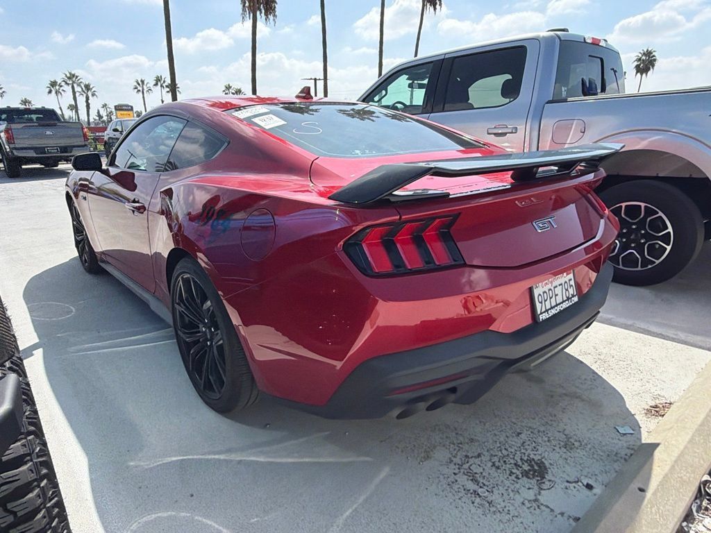 Used 2024 Ford Mustang GT Premium RWD image 4