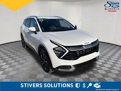 Used 2023 Kia Sportage EX AWD/4WD image 3