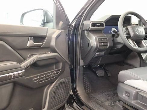 New 2026 Toyota Tacoma TRD Off-Road AWD/4WD image 10