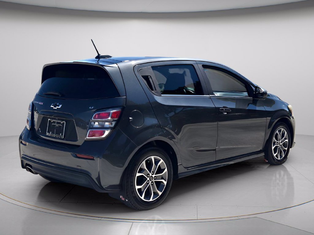 Used 2018 Chevrolet Sonic LT w/ Convenience Package FWD image 6