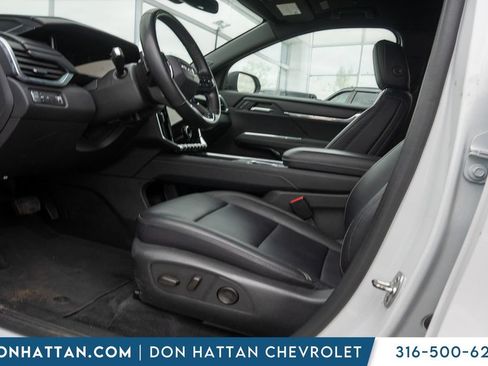 Used 2024 GMC Acadia Elevation FWD image 18