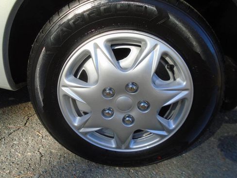 Used 2002 Toyota Corolla CE image 26