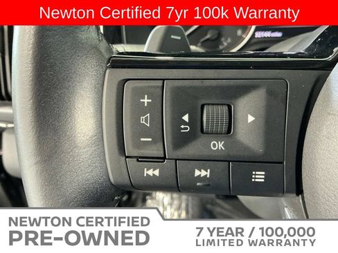 Used 2023 Nissan Pathfinder SL FWD image 35