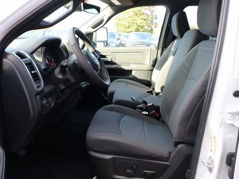 Used 2025 RAM 2500 Big Horn image 29