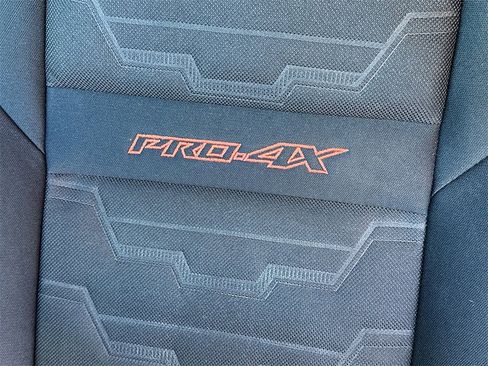 Used 2022 Nissan Frontier PRO-4X w/ Off-Road Protection Package image 18