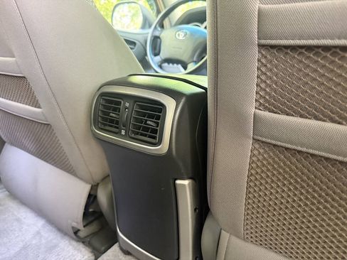 Used 2006 Toyota 4Runner SR5 AWD/4WD image 92