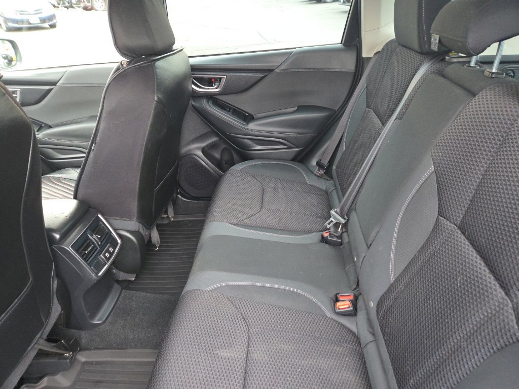 Used 2023 Subaru Forester Premium AWD/4WD image 9