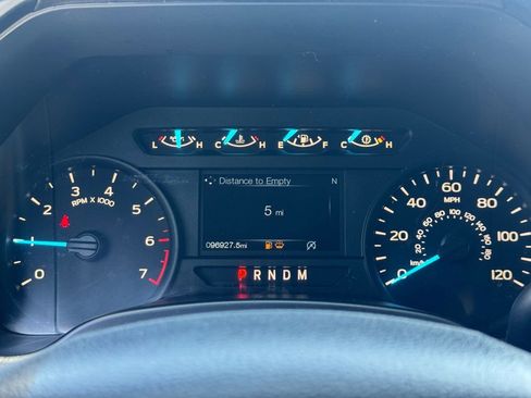 Used 2018 Ford F150 XL w/ Equipment Group 101A Mid AWD/4WD image 7