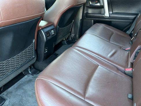 Used 2016 Toyota 4Runner Limited AWD/4WD image 11
