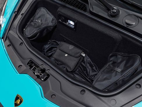 Used 2023 Lamborghini Huracan Tecnica image 33