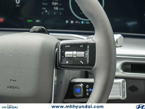 New 2026 Hyundai Ioniq 9 SEL AWD/4WD image 18