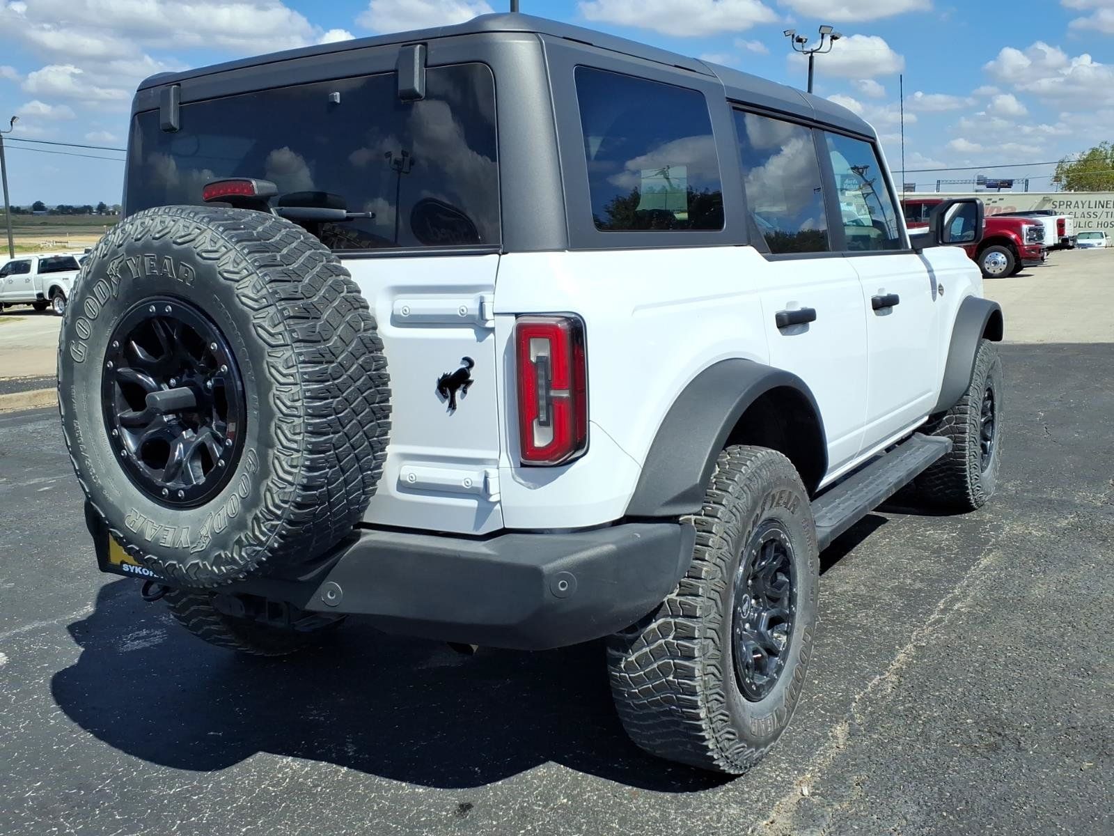 Certified 2023 Ford Bronco Wildtrak AWD/4WD image 5
