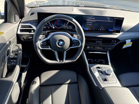 New 2026 BMW 330i Sedan w/ M Sport Package image 7