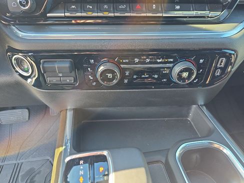 Certified 2025 Chevrolet Silverado 1500 High Country w/ High Country Premium Package AWD/4WD image 18