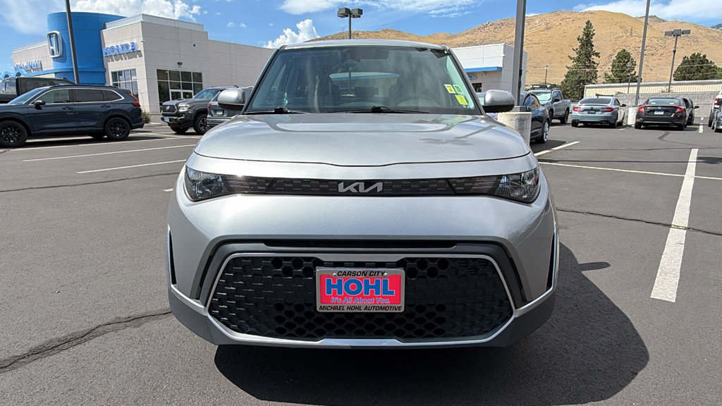 Used 2024 Kia Soul LX w/ Option Group 015 FWD image 8