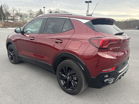 Used 2024 Buick Encore GX Sport Touring w/ Comfort Package image 6