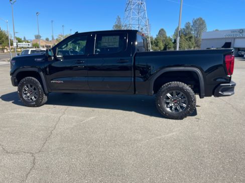 New 2026 GMC Sierra 1500 AT4X image 8