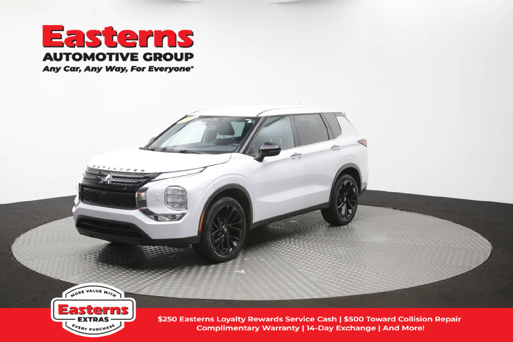 Used 2023 Mitsubishi Outlander SE Black Edition AWD/4WD image 57