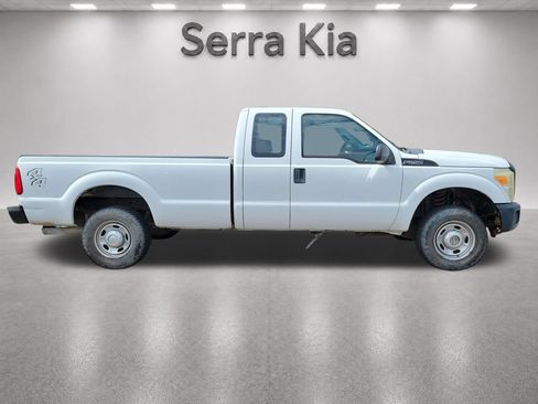 Used 2011 Ford F250 XL w/ Skid Plate Pkg AWD/4WD image 6