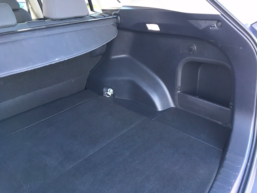 Used 2025 Toyota RAV4 XLE AWD/4WD image 31