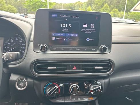 Used 2023 Hyundai Kona SEL w/ Cargo Package FWD image 22