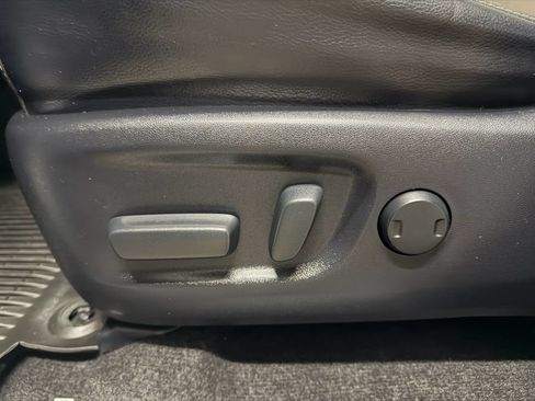 Used 2018 Toyota RAV4 Limited w/ All Weather Liner Package AWD/4WD image 16