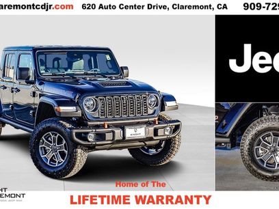 New 2025 Jeep Gladiator Mojave