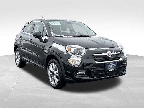Used 2016 FIAT 500X Lounge image 4