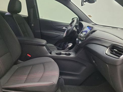 Used 2023 Chevrolet Equinox RS FWD image 21