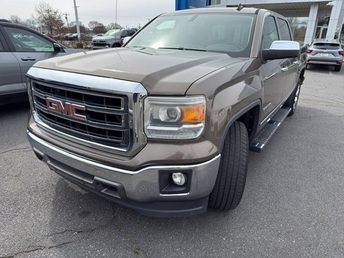 Used 2014 GMC Sierra 1500 SLT w/ SLT Crew Cab Value Package image 2