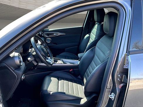 Used 2024 Alfa Romeo Tonale Ti image 48