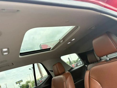 Used 2019 Chevrolet Traverse High Country w/ LPO, Floor Liner Package AWD/4WD image 24