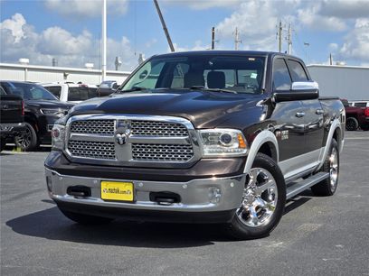 Used 2016 RAM 1500 Laramie w/ Convenience Group