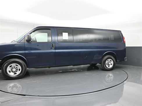 Used 2014 Chevrolet Express 3500 LT w/ LT Preferred Equipment Group RWD image 8