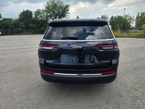 Used 2023 Jeep Grand Cherokee L Limited AWD/4WD image 5