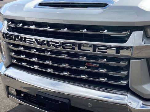 Used 2020 Chevrolet Silverado 3500 LTZ w/ LTZ Premium Package image 27