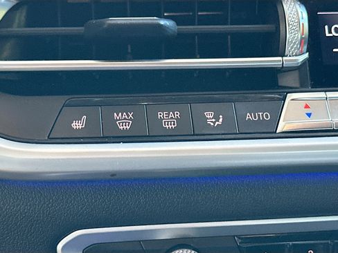 Used 2022 BMW X5 xDrive40i w/ Climate Comfort Package image 20