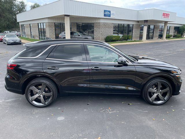 Used 2024 Genesis GV70 3.5T Sport w/ Sport Prestige Package AWD/4WD image 4