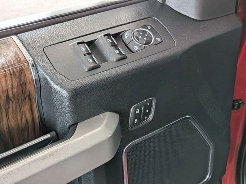 Used 2019 Ford F150 Lariat w/ Equipment Group 502A Luxury image 9