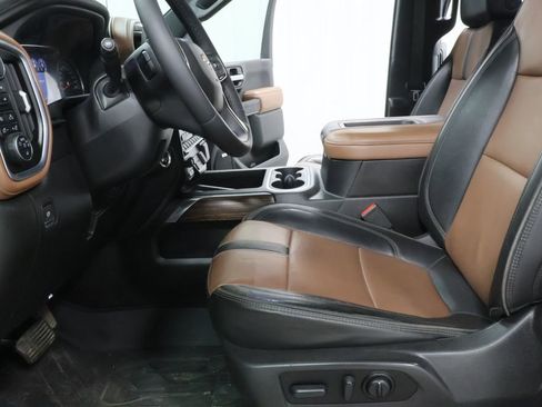 Used 2022 Chevrolet Silverado 3500 High Country AWD/4WD image 21