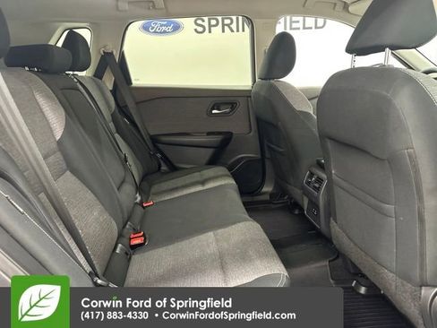 Used 2021 Nissan Rogue SV image 20