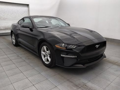 Used 2018 Ford Mustang Coupe image 13