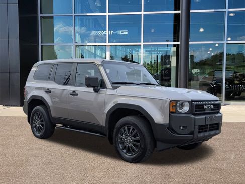 Used 2024 Toyota Land Cruiser 1958 image 3