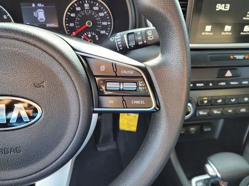 Used 2022 Kia Sportage LX FWD image 20