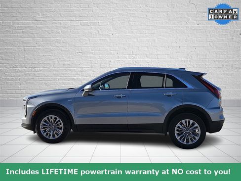 Used 2024 Cadillac XT4 Premium Luxury image 2