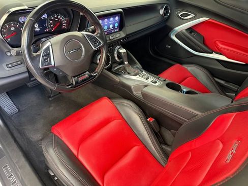Used 2022 Chevrolet Camaro SS RWD image 4