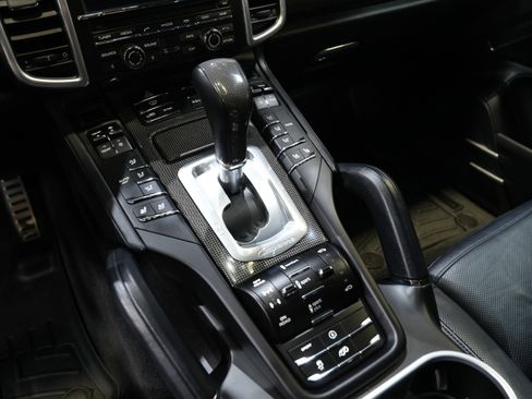 Used 2016 Porsche Cayenne GTS image 46