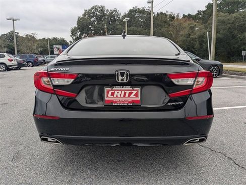 Used 2022 Honda Accord Sport image 5