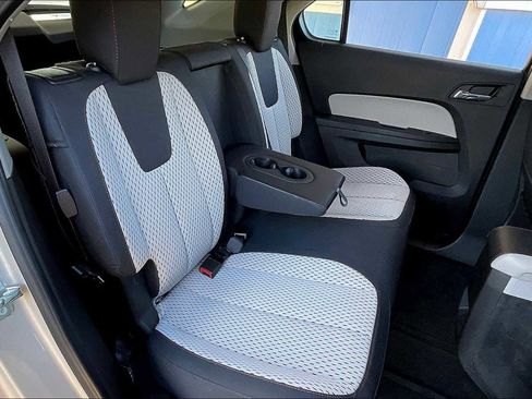 Used 2012 Chevrolet Equinox LS image 18